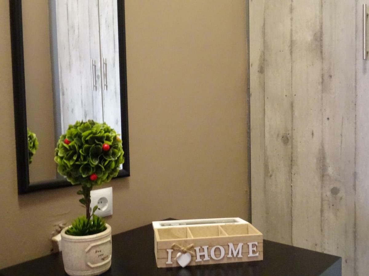 Apartment Dp Zografou Athens